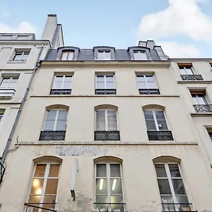 charming-appart-4p1br-le-marais-apartment.fr-paris.fr/